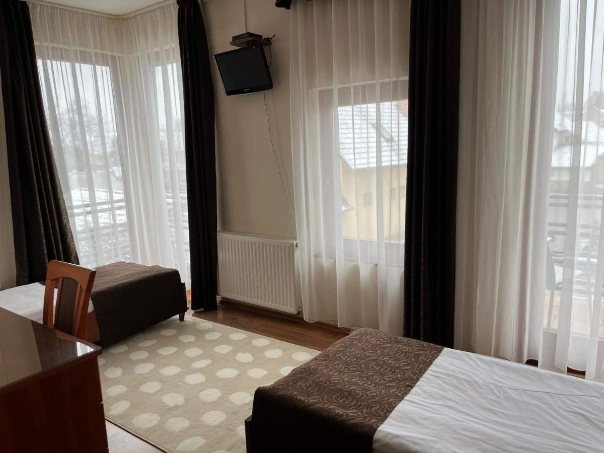 Brill Hotel Бекесксаба Екстериор снимка